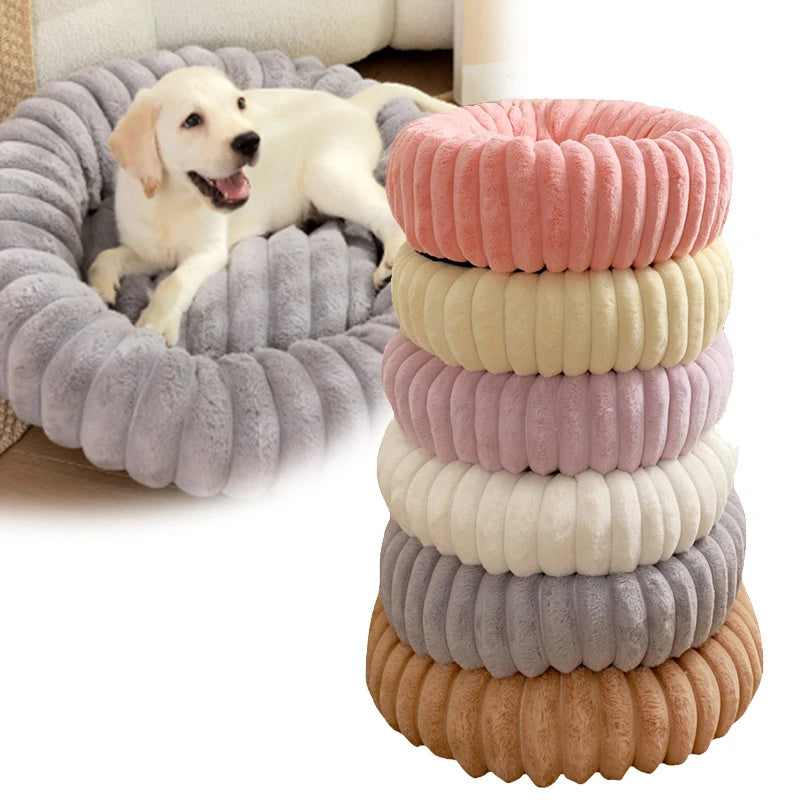 Soft Round Pet Bed – Cozy Winter Nest for Cats